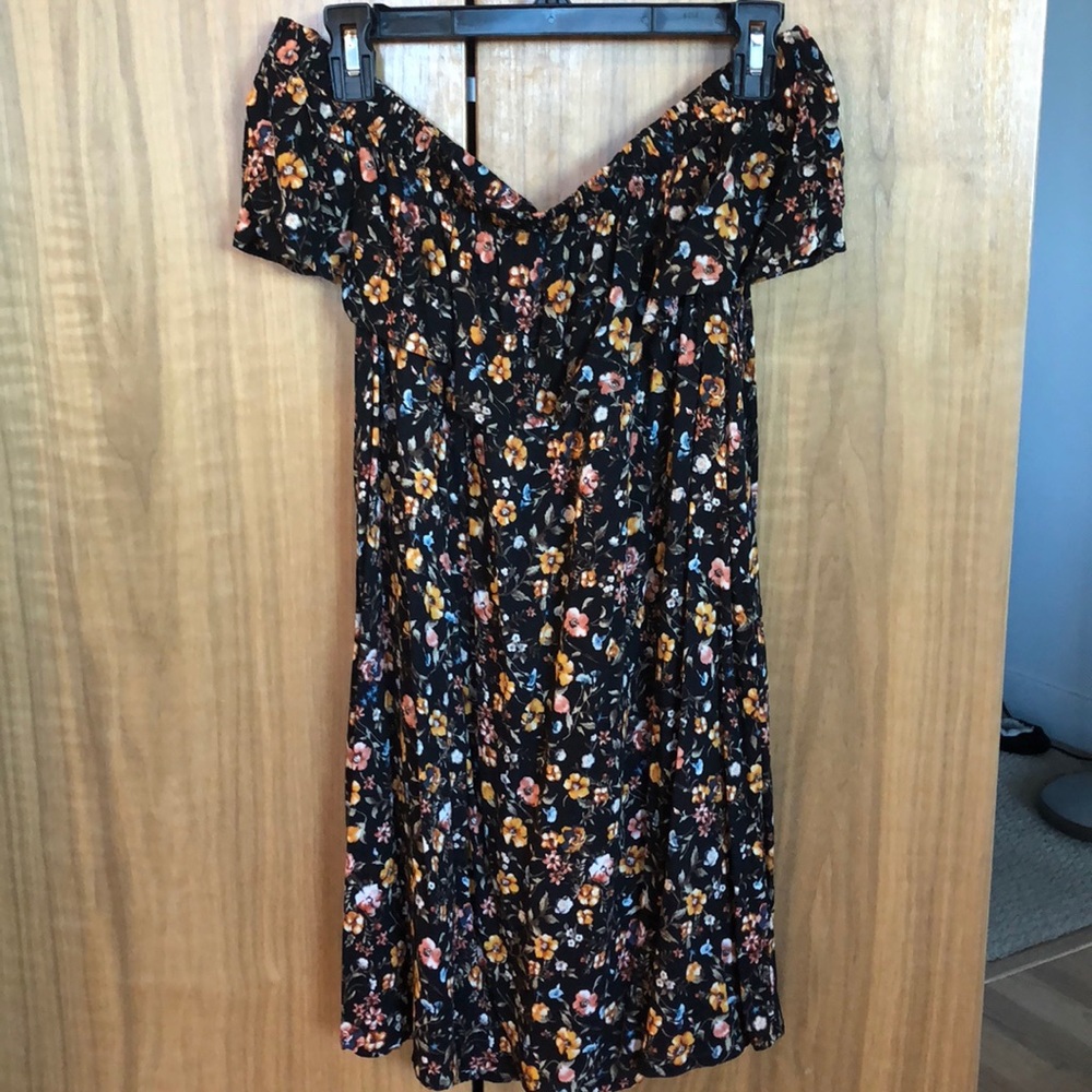Off the Shoulder Floral Dress